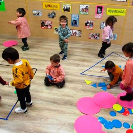 Nuestra Escuela Garabatos niños