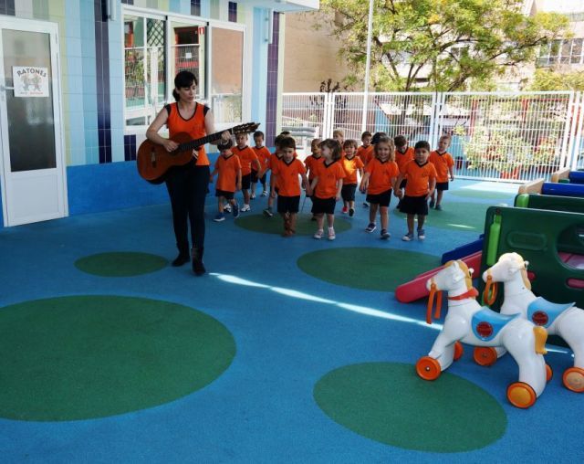 Nuestra Escuela Garabatos música de niños